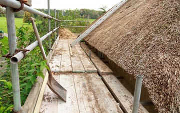 advantages of Cefn Coed Y Cymmer thatch roofing